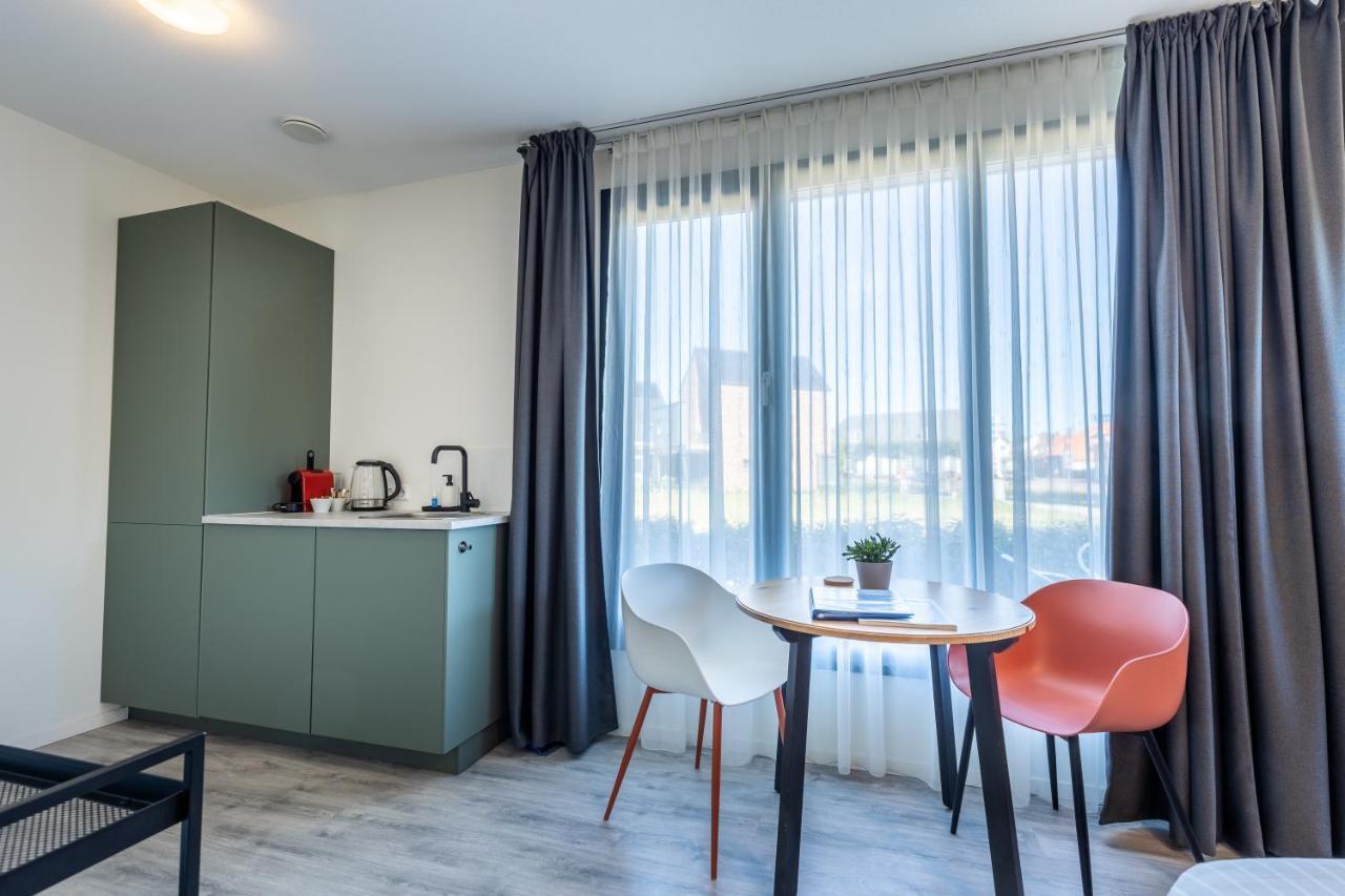 Roosjesweg 2 Gastenkamer Met Parkeerplaats En Terras Eg Domburg Exterior photo